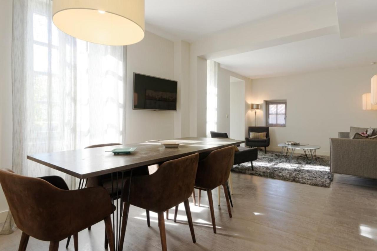Private Furnished Apartment With All Comfort Has A Garden In A Green Space Meyreuil Exterior photo